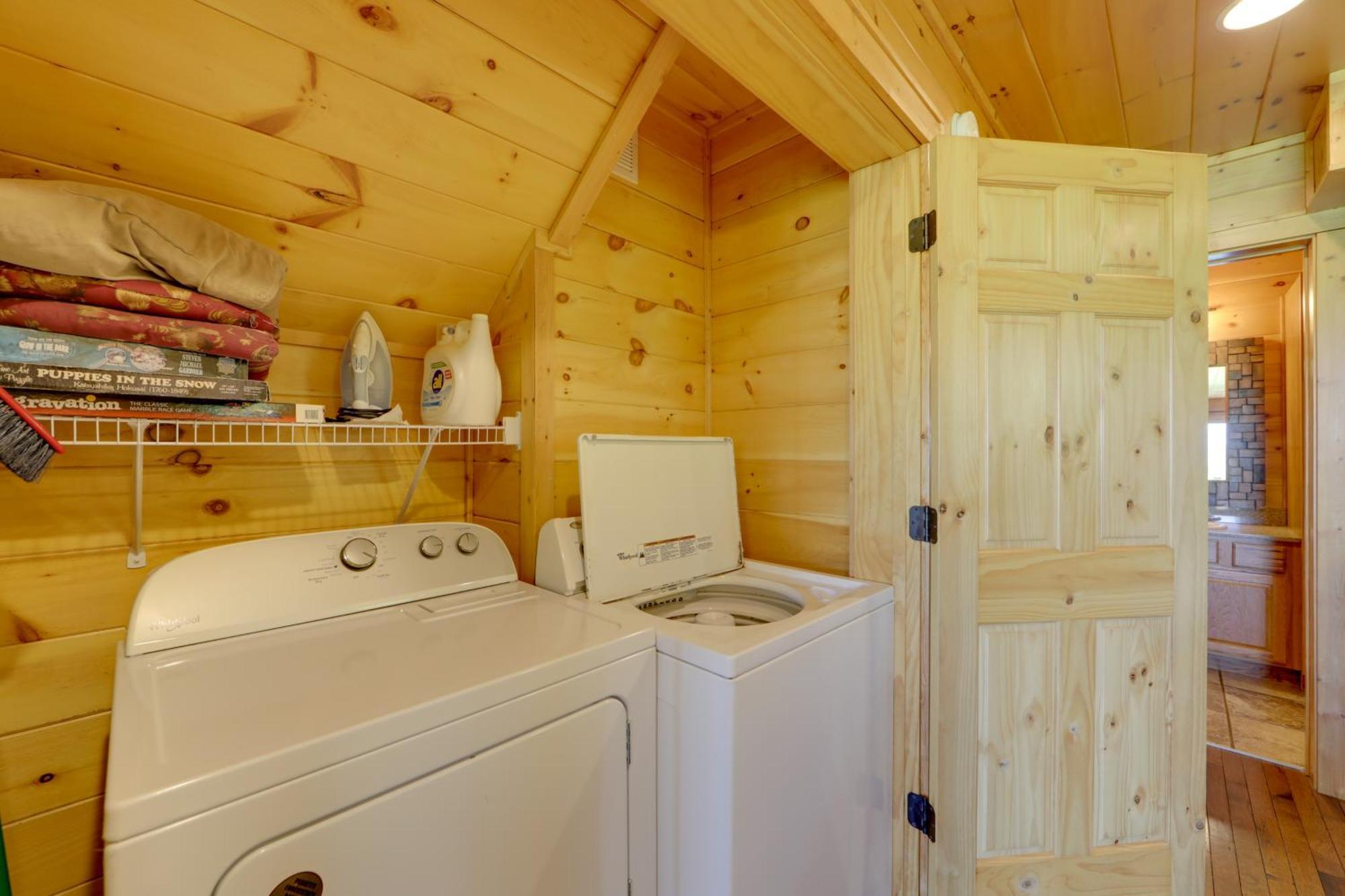 Bryson City Cabin With Hot Tub And Mountain Views! Eksteriør billede