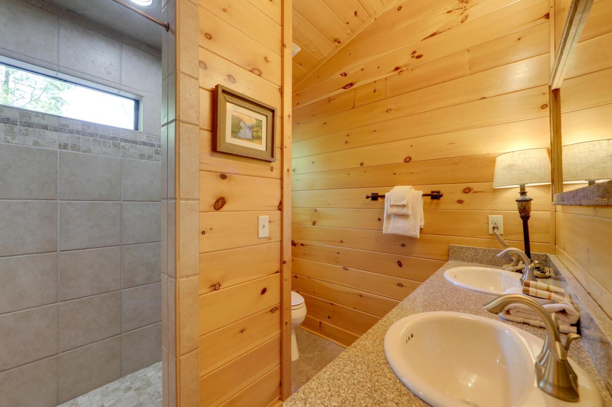 Bryson City Cabin With Hot Tub And Mountain Views! Eksteriør billede