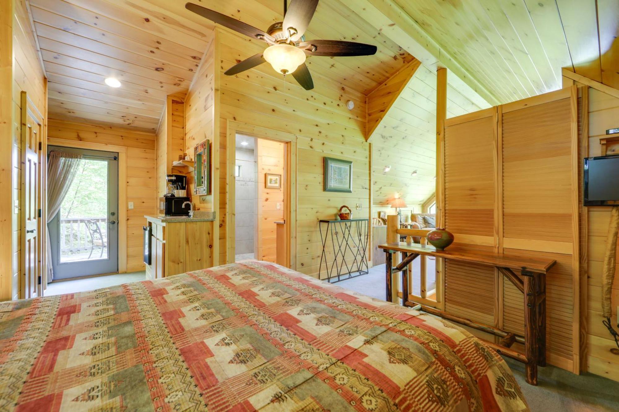 Bryson City Cabin With Hot Tub And Mountain Views! Eksteriør billede